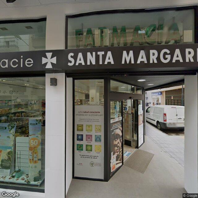 Street view near Farmacia Santa Margarita in Torre del Mar