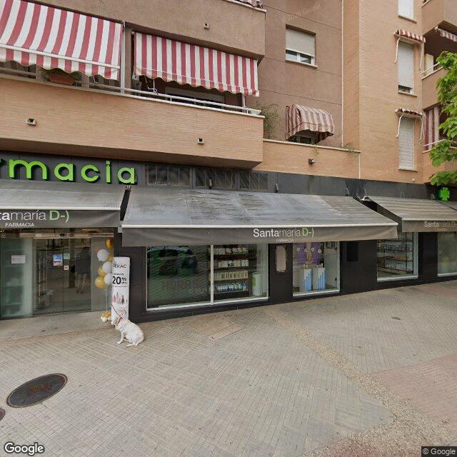 Street view near Farmacia Santamaría in Granada