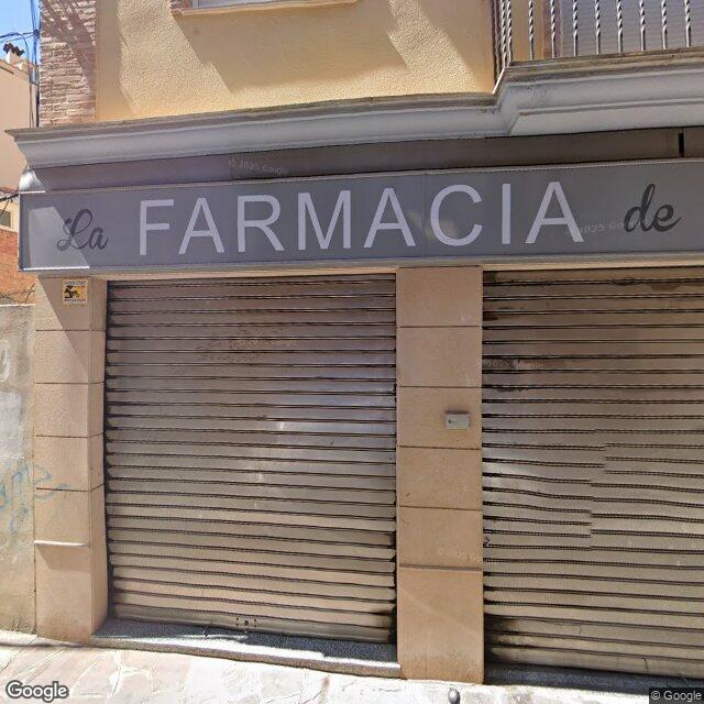 Street view near Farmacia Serra in Serra