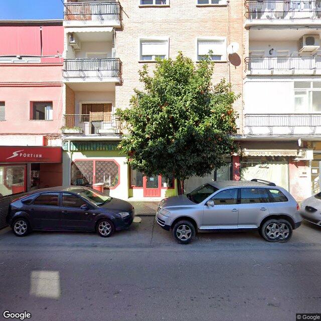 Street view near Farmacia Sevilleja in Talavera de la Reina
