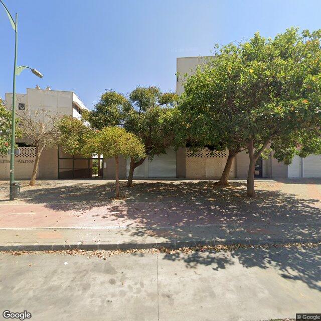 Street view near Farmacia Soliva-Teatinos in Málaga