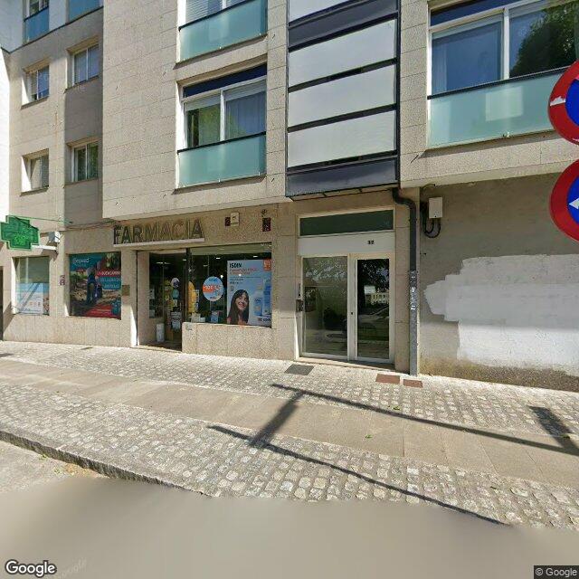 Street view near Farmacia Tania Rey in Santiago de Compostela