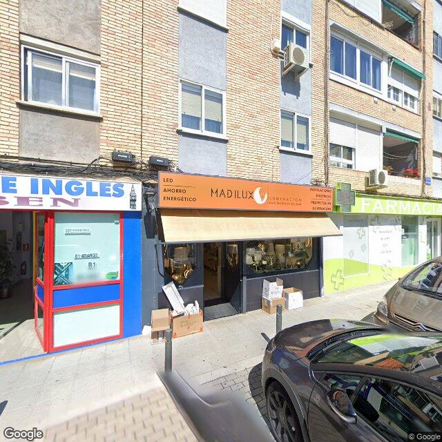 Street view near Farmacia Tingo María in Móstoles