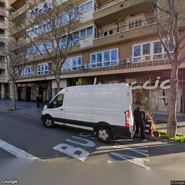 Street view near Farmacia Tinoco Gil in Palma
