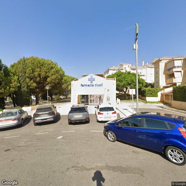 Street view near Farmacia Tivoli in Benalmádena