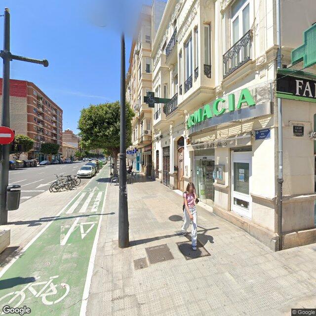 Street view near Farmacia Tornero in València