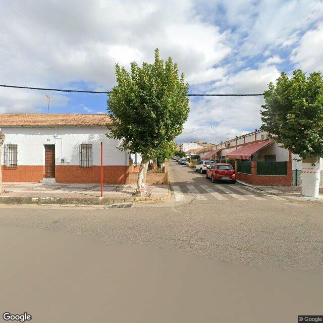 Street view near Farmacia Valverde García in Villanueva del Rio