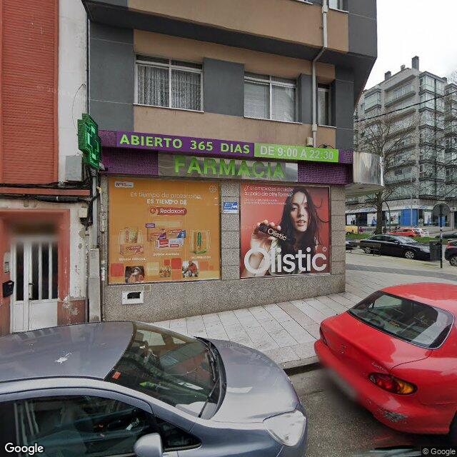Street view near Farmacia Varela in A Coruña