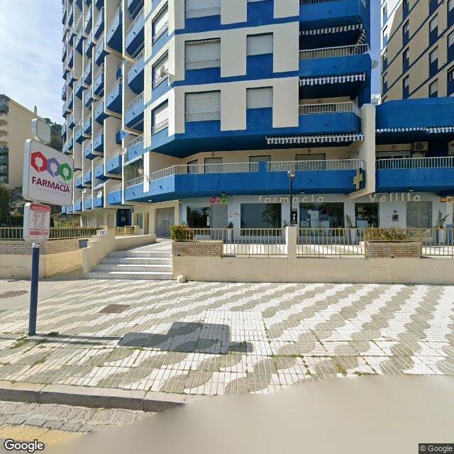 Street view near Farmacia Velilla Playa in Granada