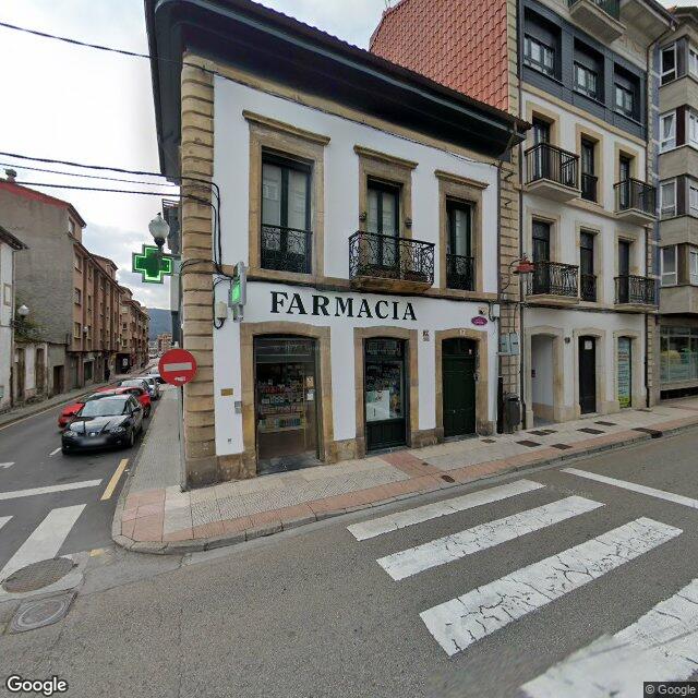 Street view near Farmacia Villa Robledo in Villaviciosa