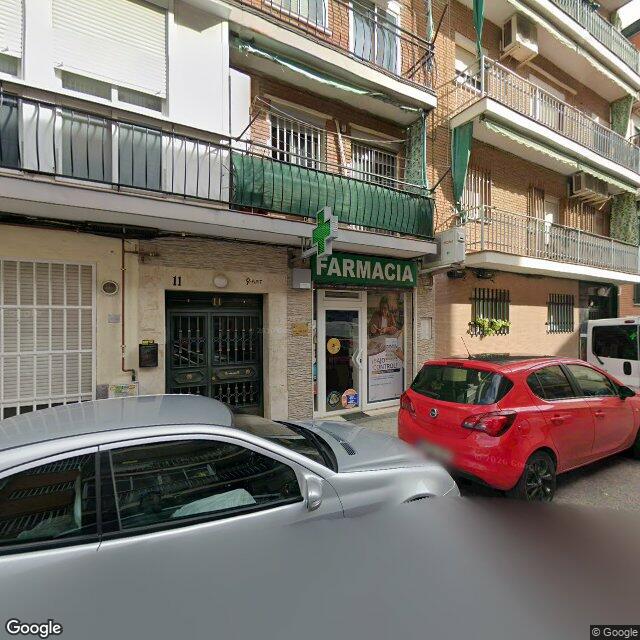 Street view near Farmacia Yuste Tardíez in Madrid
