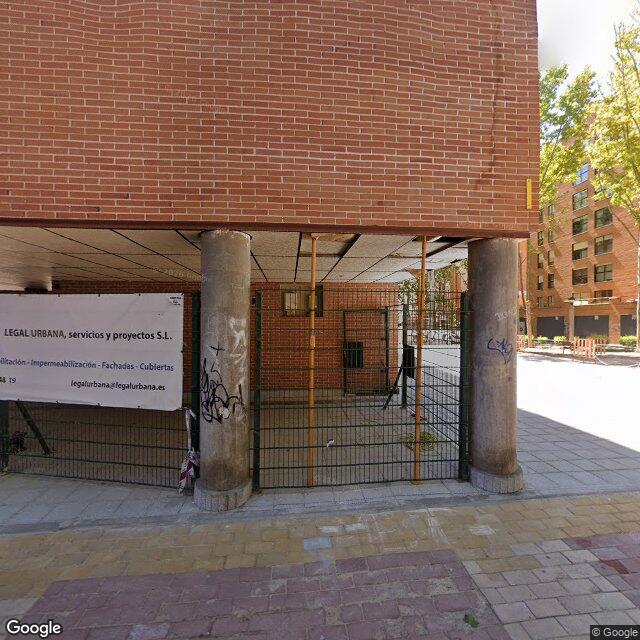 Street view near Felipe Mariño Palacios in Valladolid