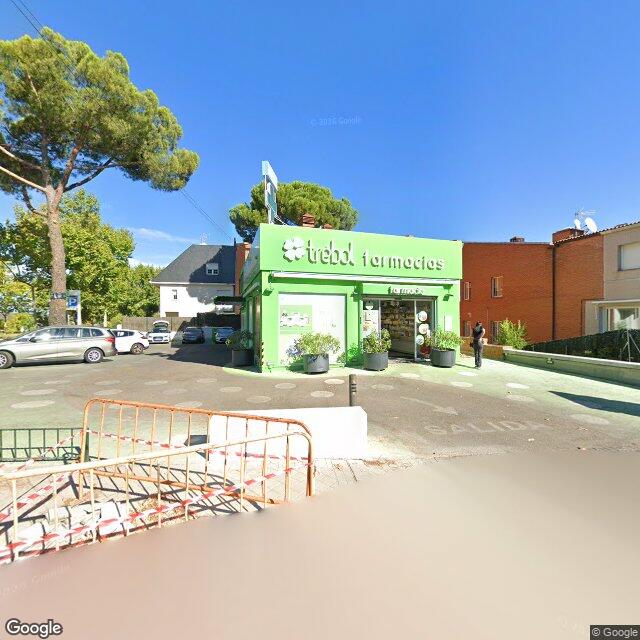 Street view near Francisco Fernandez De Arevalo Fernandez De Arevalo in Pozuelo de Alarcón