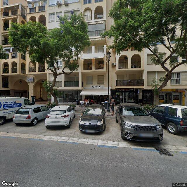 Street view near Gómez Jiménez, Mª Trinidad in Fuengirola