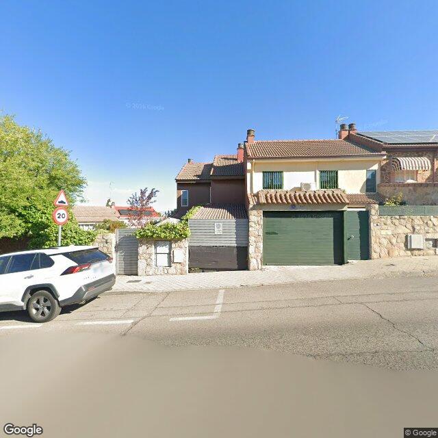 Street view near Isabel Benitez-Donoso Medio in Pozuelo de Alarcón