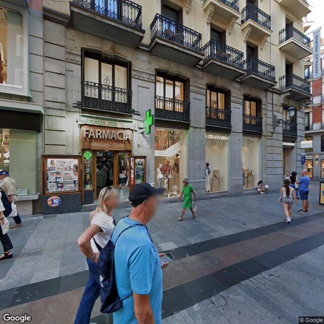 Street view near Jorge Plaza Mayor in Madrid