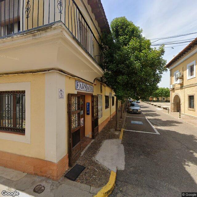 Street view near La Botica De Mon in Alcaudete de la Jara