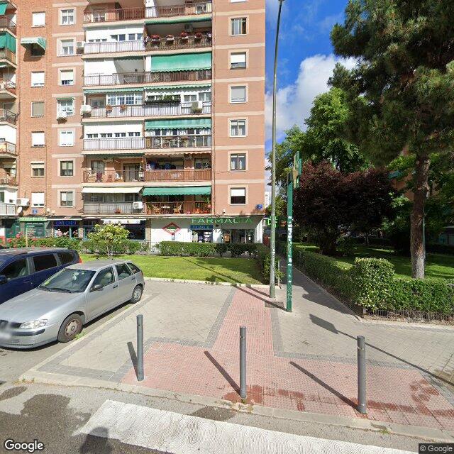 Street view near La Farmacia Del Metro in Móstoles