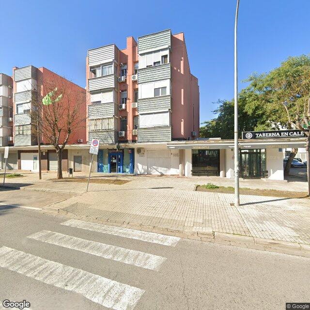 Street view near La Pañoleta in Sevilla