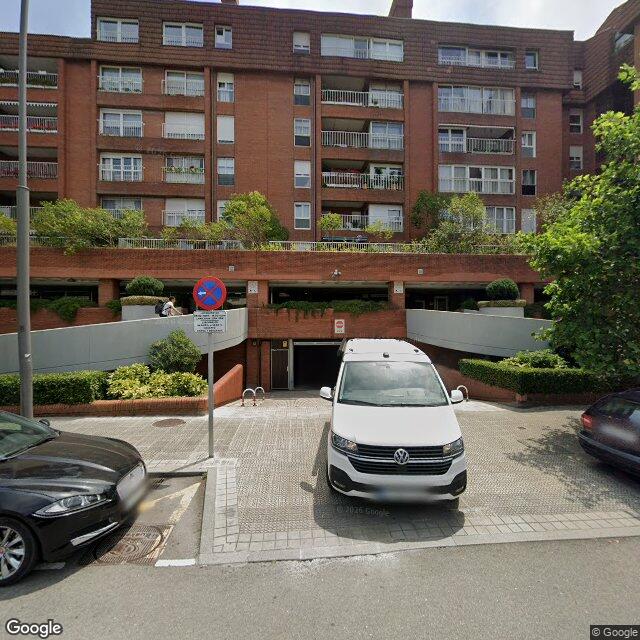 Street view near Laura Monasterio Cantabrana in Getxo