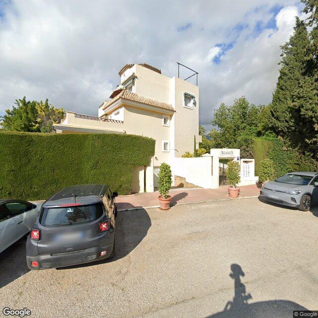 Street view near Lavigne Barrionuevo, Adela Mª in Marbella