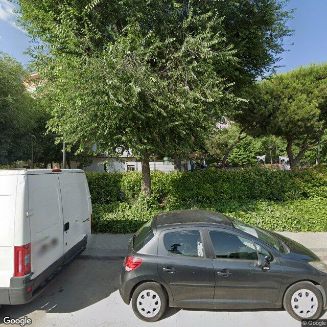 Street view near Lda. Ángeles De La Torre Aguado in Móstoles
