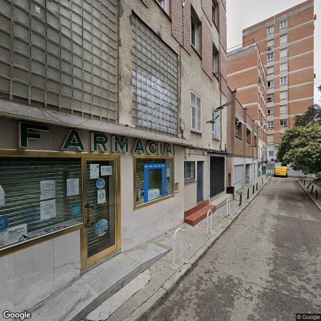 Street view near Lda. Ana Isabel Aguilar Lugo in Madrid