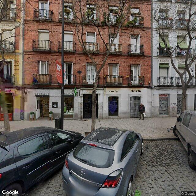 Street view near Lda Bárbara Riginelli in Madrid