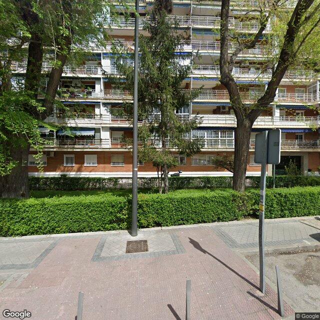 Street view near Lda. Beatriz Conde Cavero in Móstoles