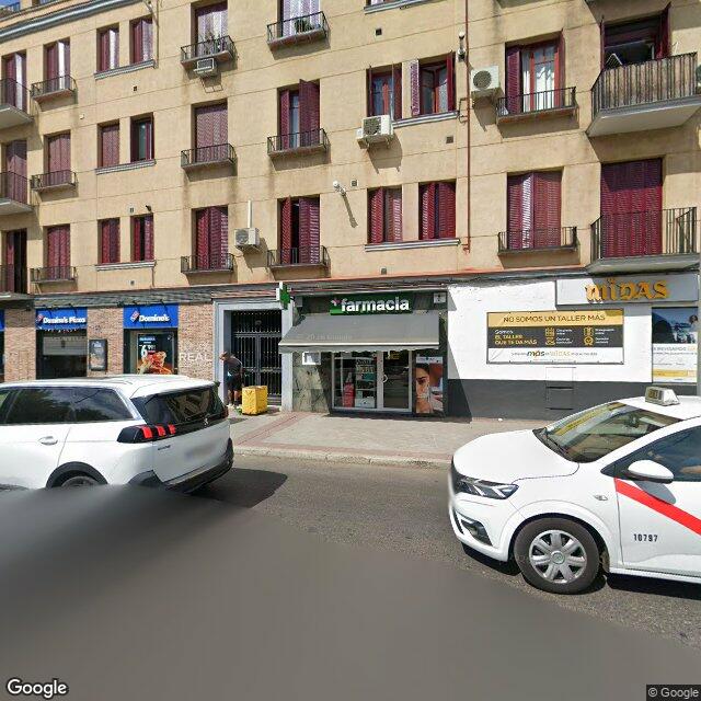 Street view near Lda. Carmen Barahonda Güemes in Madrid