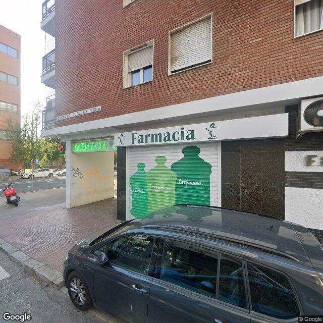Street view near Lda. Rosario Núñez Valdés in Sevilla