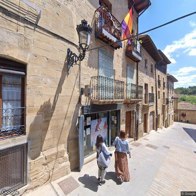 Street view near Licenciada Mª Carmen García in Álava