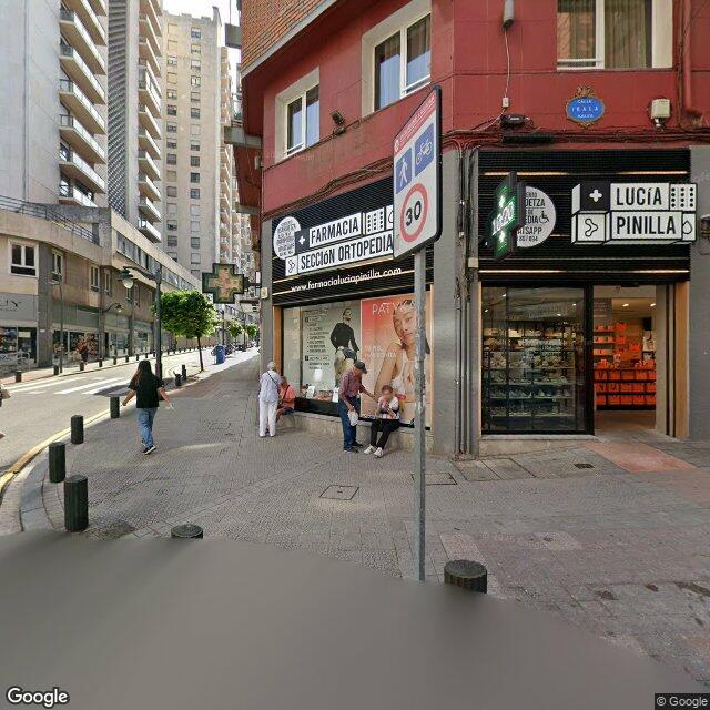 Street view near Lucía Guadalupe Pinilla Lozano in Bilbao