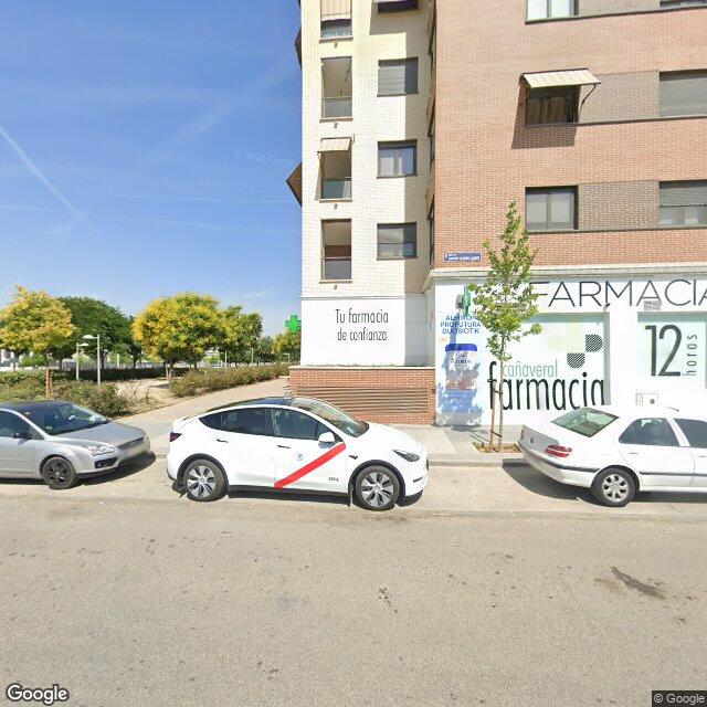 Street view near Lucia Adela De La Torre Riera in Madrid