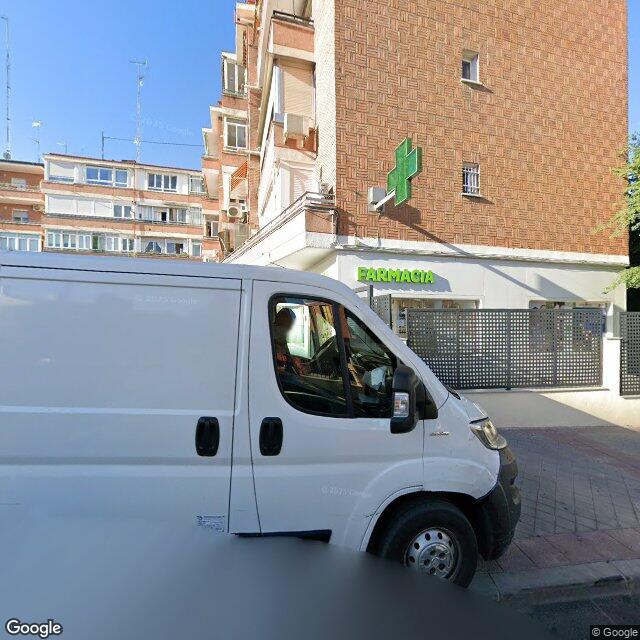 Street view near Mª Del Mar Peral Yañez in Madrid