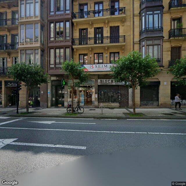 Street view near María Jesús Bilbao Barinaga in Donostia / San Sebastián