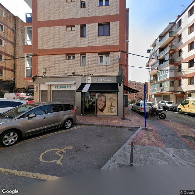 Street view near María Teresa Llano Hernáiz in Barakaldo