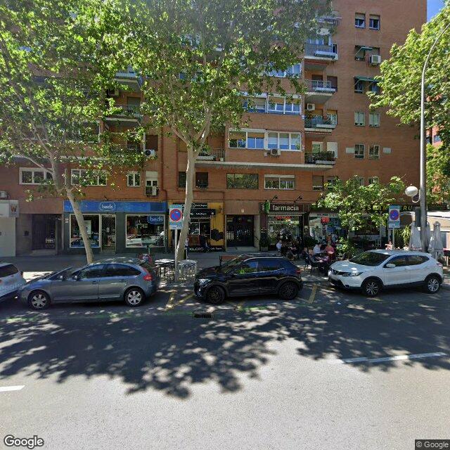 Street view near Marino Aragon Garcia in Madrid