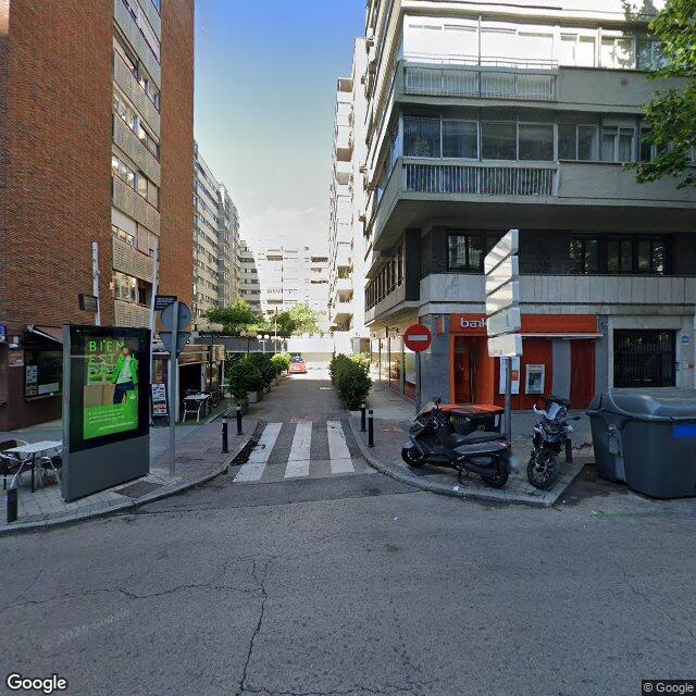 Street view near Oscar Olivier Lecha in Madrid