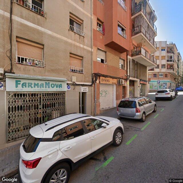 Street view near Parafarmacia Farmanova in L'Hospitalet de Llobregat