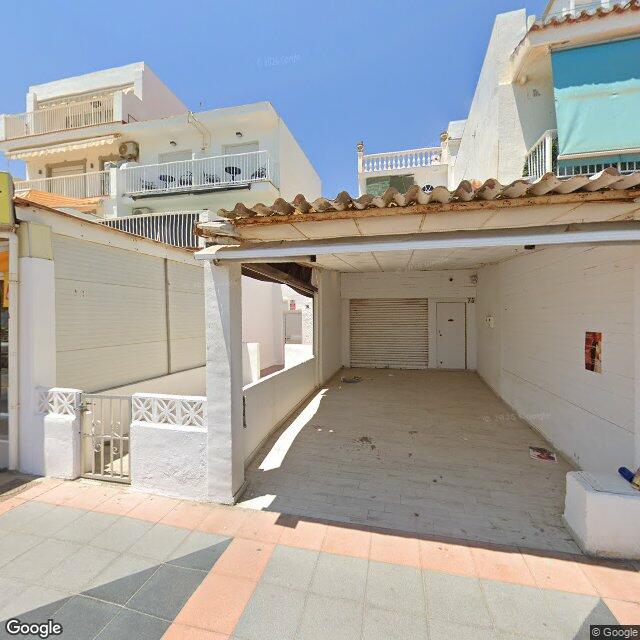 Street view near Parafarmacia La Carihuela in Torremolinos
