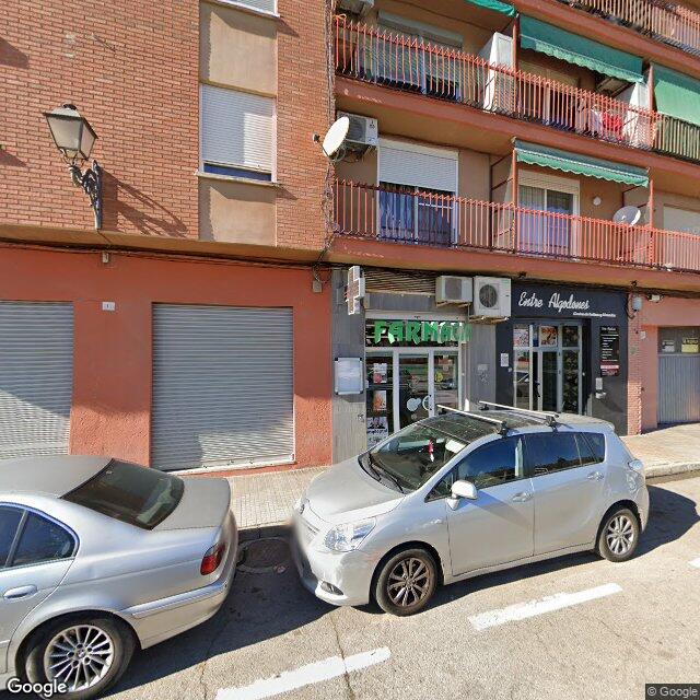Street view near Pascual Maiques Nadal in Valencia