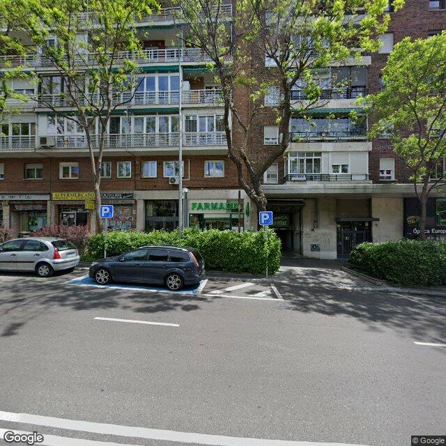 Street view near Pontones in Madrid