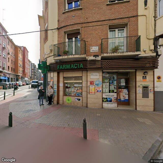 Street view near Poyo Manso, Pilar in Zaragoza