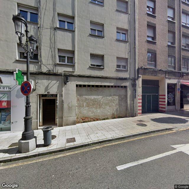 Street view near Pumarin in Oviedo / Uviéu