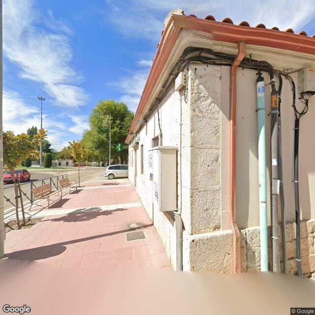 Street view near Purificación Mediero in Tudela de Duero