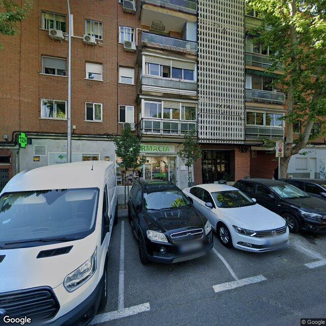 Street view near Rosa Maria Barba Vera in Madrid