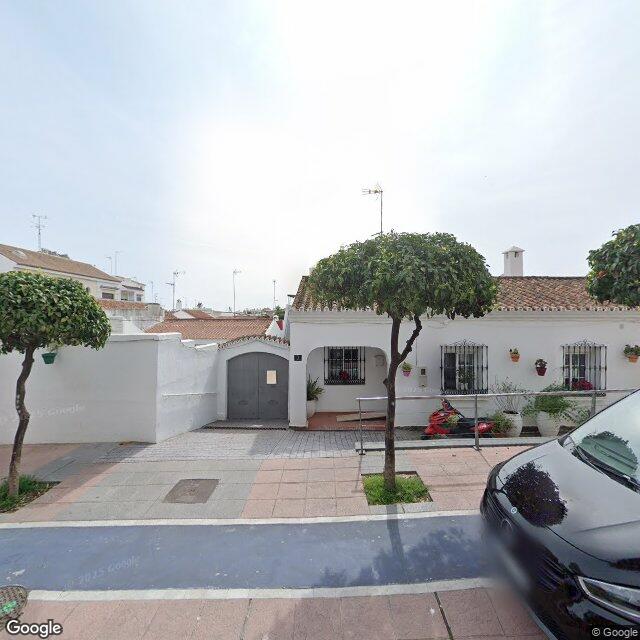 Street view near Ruiz-Capilla Gil, Claudia in Estepona
