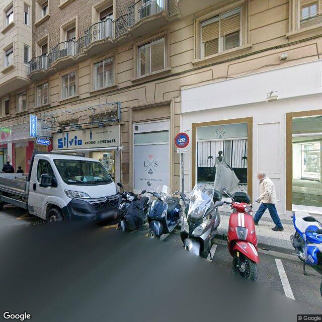 Street view near Sancho Y Sancho in Zaragoza