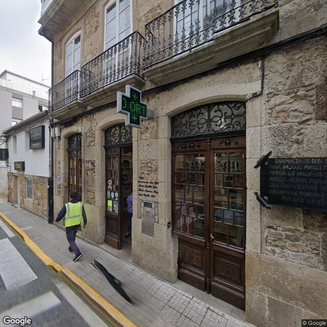 Street view near Tato Lobo in A Pobra do Caramiñal
